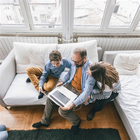 Computer Tech Support in Home 的图像结果