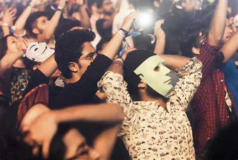 Delhi gets caked by Steve Aoki, dances to Afrojack