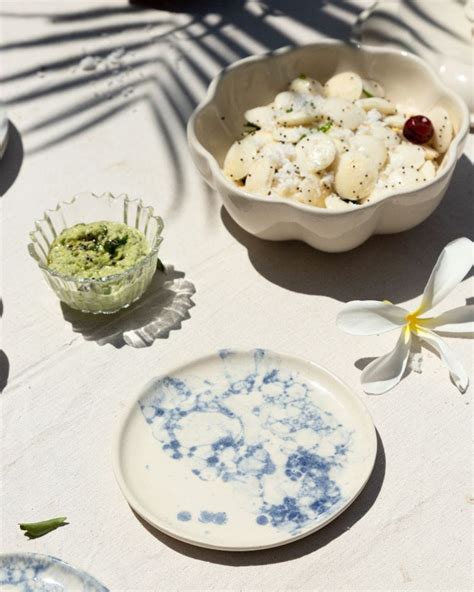 Experimental Orbi Snack Plate Nude | Visit Ware Innovations