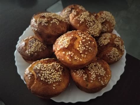 [homemade] Corn flour muffins with leak : r/food