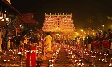 Sree Padmanabhaswamy Temple | Thiruvananthapuram's Iconic Shrine