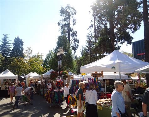 Saturday morning Farmers Market downtown | Oregon travel, Oregon ...