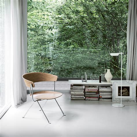 Officina 鐵焊低腳單椅（櫸木椅面、深灰椅腳） | 北歐櫥窗 NORDIC