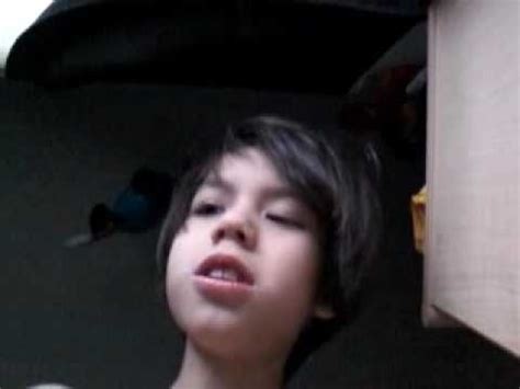 HowToBasic Chicken Reaction 的图像结果