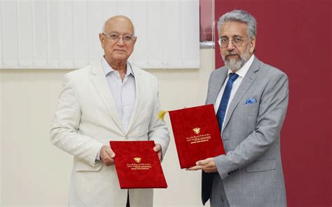 Gulf Medical University signs MoU with Palestinian consulate to offer ...