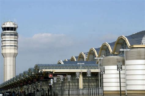 10 Airports In Washington DC One Must Definitely Visit!