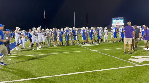 Moeller football wins 24-21 over Trinity in Week 3 victory