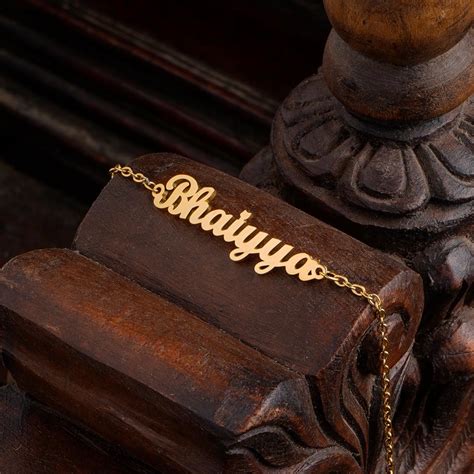 Buy Bhaiyya Rakhi- 18k Gold Plated online- Palmonas – PALMONAS