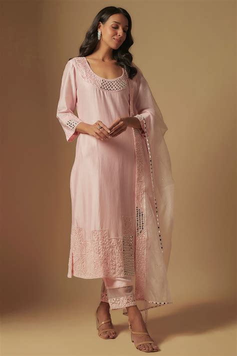 Shop Clash Zentangle Embroidered Designer Kurta Set | Asaga – asaga