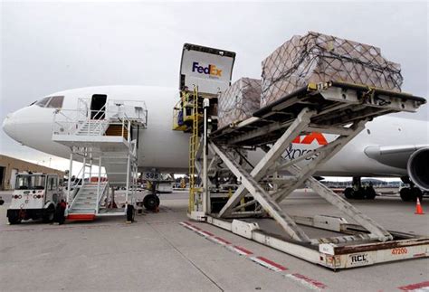 Airlines in coronavirus war mode: 7 lakh km, 626 flights, 4,300 tonnes ...