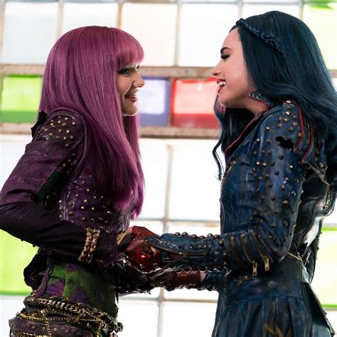Descendants Mal And Evie Wallpaper Life With Twins Twice | Evie & Mal