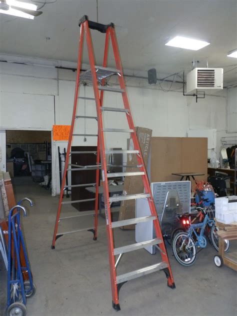 Sturdy 13 foot Ladder