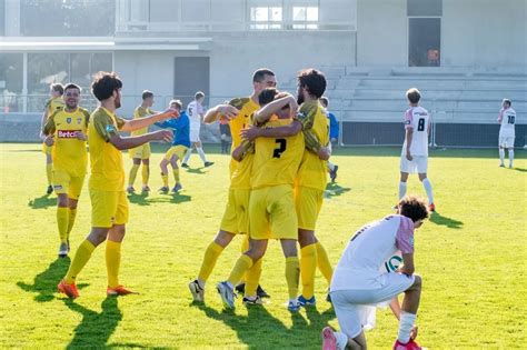 Coupe de France (5e tour). En infériorité numérique, Breteil Talensac ...