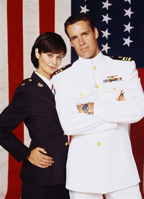 Catherine Bell & David James Elliott sur le plateau de NCISLA may 2019 ...