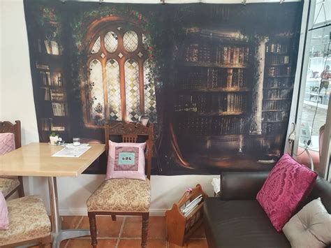 Cuppa and Mystic chats, The Walk Arcade, 7/116 Sutton st Redcliffe ...