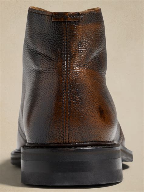 Arturo Leather Chukka Boot | Banana Republic