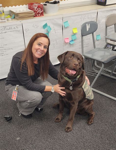 Smyrna Elementary school administrative assistant receives top honor ...
