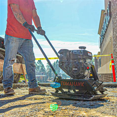 Buy Tomahawk Vibratory Plate Compactor Tamper for Dirt, Asphalt, Gravel ...