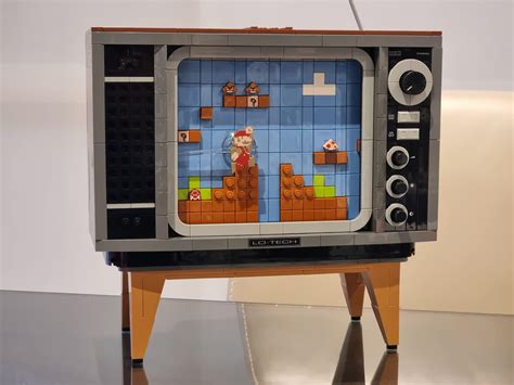 How to Build a LEGO Working TV 的图像结果