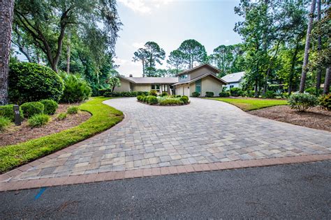 Paver Driveway Borders Driveway Edgers & Designs! — American Paving Design