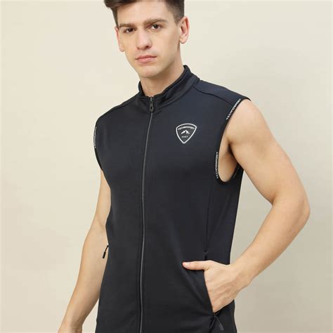 Technosport Men's Solid Sleeve Less Light Weight Jacket – Curefit ...
