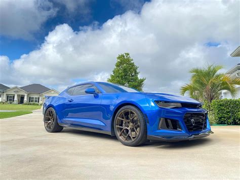 Chevrolet Camaro ZL1 6th Gen Blue BC Forged RZ05 | Wheel Front