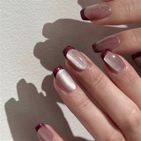 Square – GLOW CUPID