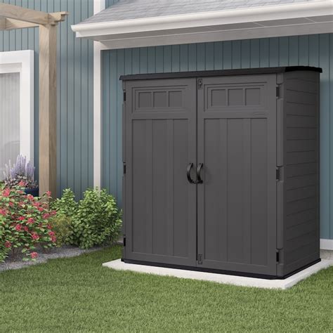 Suncast 6-ft x 4-ft Vertical Black Lean-to Resin Storage Shed in the ...