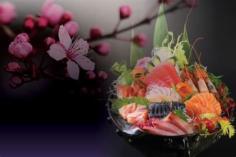Dragon Palace Chinese Cuisine, Sushi & Bar | Tel: 401-773-2828