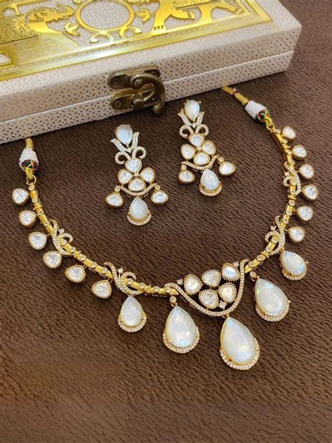 Buy Polki Jewellery Sets Online at Best Prices - Ishhaara