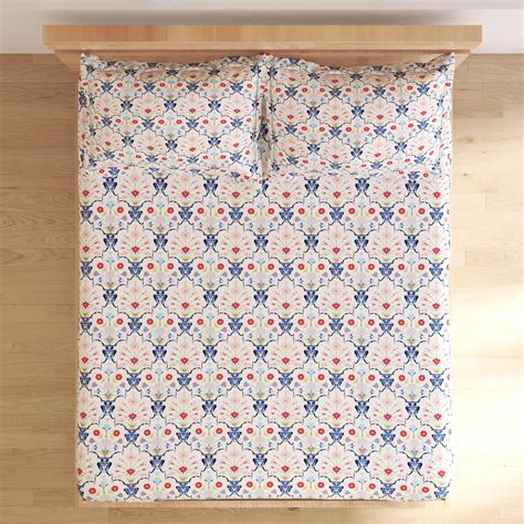 Buy Ezra Cordovan 144TC Printed 3Pcs Queen Bedsheet Set from Home ...