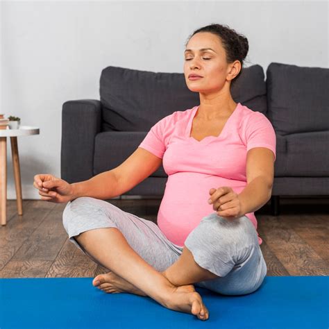 10 Amazing Benefits of Eating Apples During Pregnancy