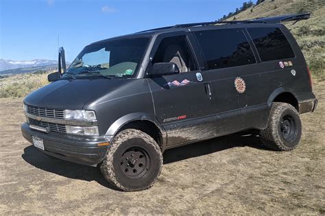 2000 Chevrolet Astro Van