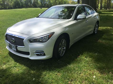 2017 Infiniti Q50 AWD | Leasco Automotive Sales & Leasing, inc.