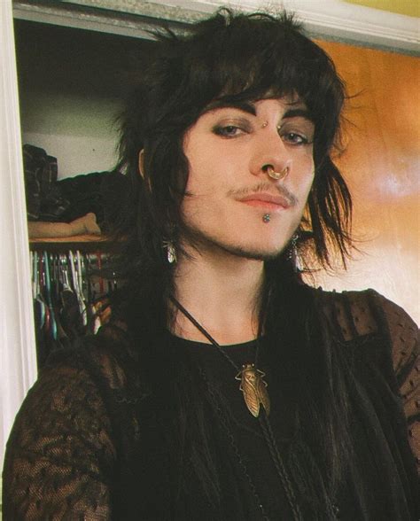 Pin by Divina Deum on GOTH CLUB!!! | Hair styles, Hair cuts, Hair ...