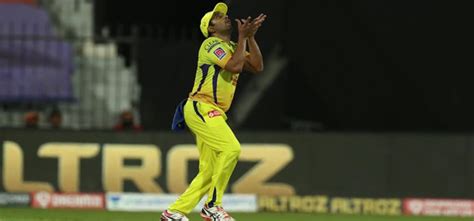 IPL 2022: Ambati Rayudu Gets Trolled After Dropping Simple Catch Of ...