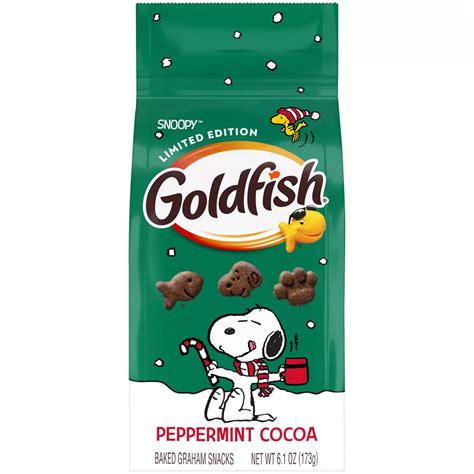 Goldfish Limited Edition Snoopy Baked Graham Snacks - Peppermint Cocoa ...