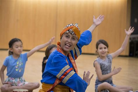 Celebrating AAPI Heritage Month with Saung Budaya Dance, Third Street ...