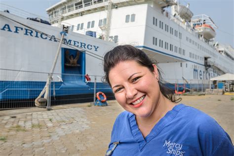 Ward nurse Rachel Lappin - Mercy Ships New Zealand