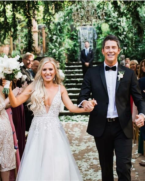 The Bachelor Season 22 Arie Luyendyk Jr and Lauren Burnham Wedding Day ...