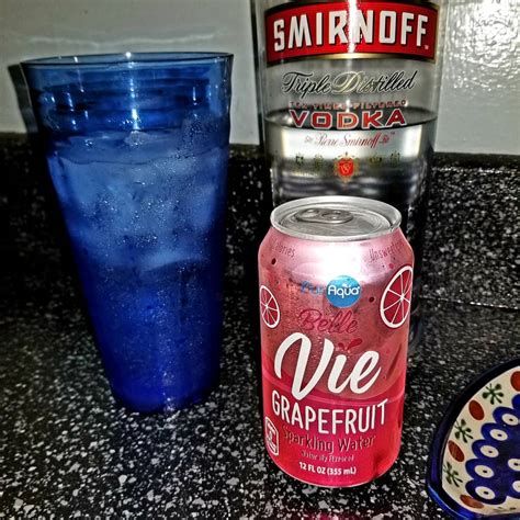 Drink Recipe: Simple Spiked Seltzer - Winey Parent
