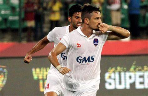 ISL 2016: Marcelinho inspires Delhi Dynamos as Zico ponders over ...