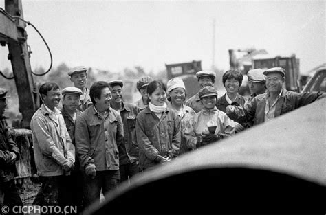 历史上的今天9月26日_1959年中国在黑龙江省发现大庆油田。
