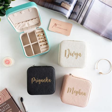 Fashion Accessories – Shop Exclusive Picks | The Sparkle Story