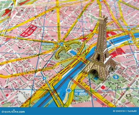 Where In Paris Is The Eiffel Tower Located at Lewis Burcham blog