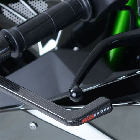 Buy R&G Carbon Fibre Lever Guard for Kawasaki Ninja 650 Online ...