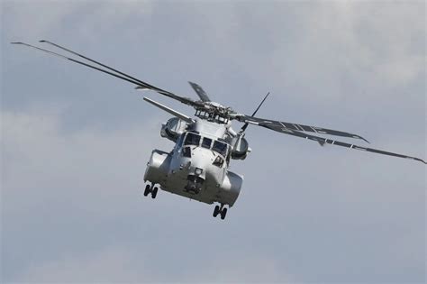 Which is the US’s largest and most expensive helicopter?