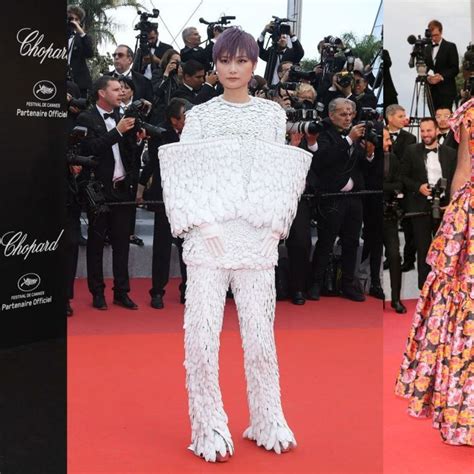 Besides Jessica Chastain’s dazzling Alexander McQueen outfit, here’s ...