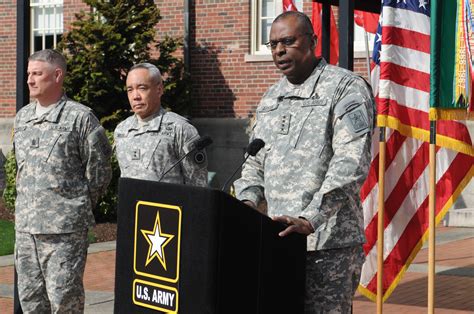 Army senior leadership visits Joint Base Lewis-McChord | Article | The ...