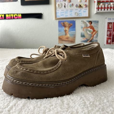 vintage Skechers loafers a little worn size 10 - Depop